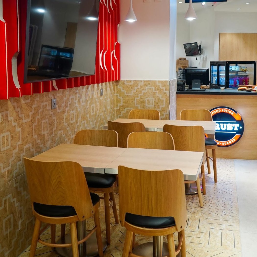 CRUST - CLICHY 3