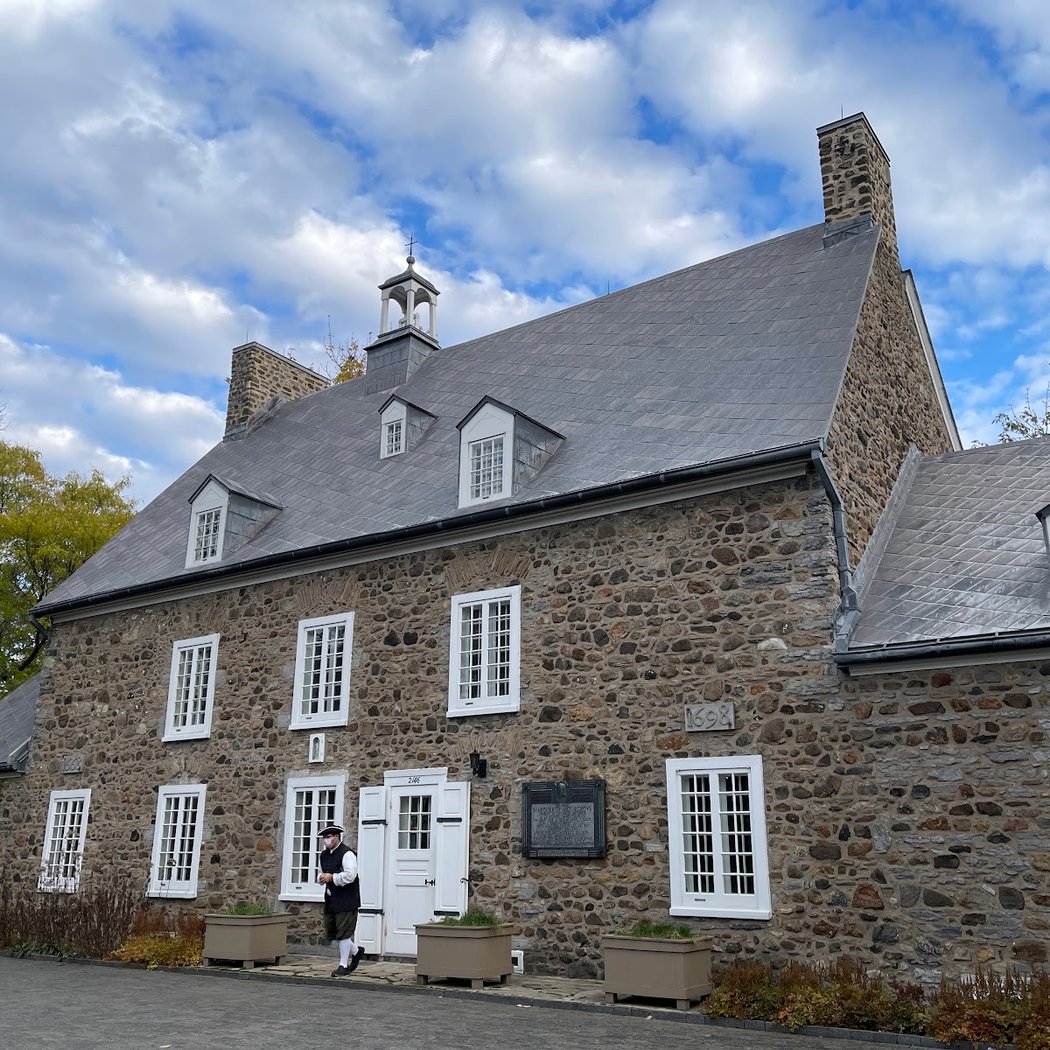 Maison Saint-Gabriel 1