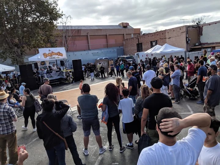 Oaktoberfest in the Dimond 2