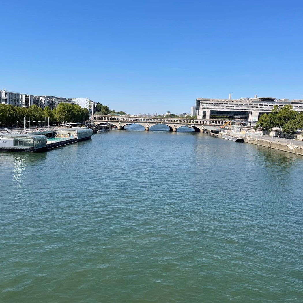 Parc de Bercy Riverfront 3