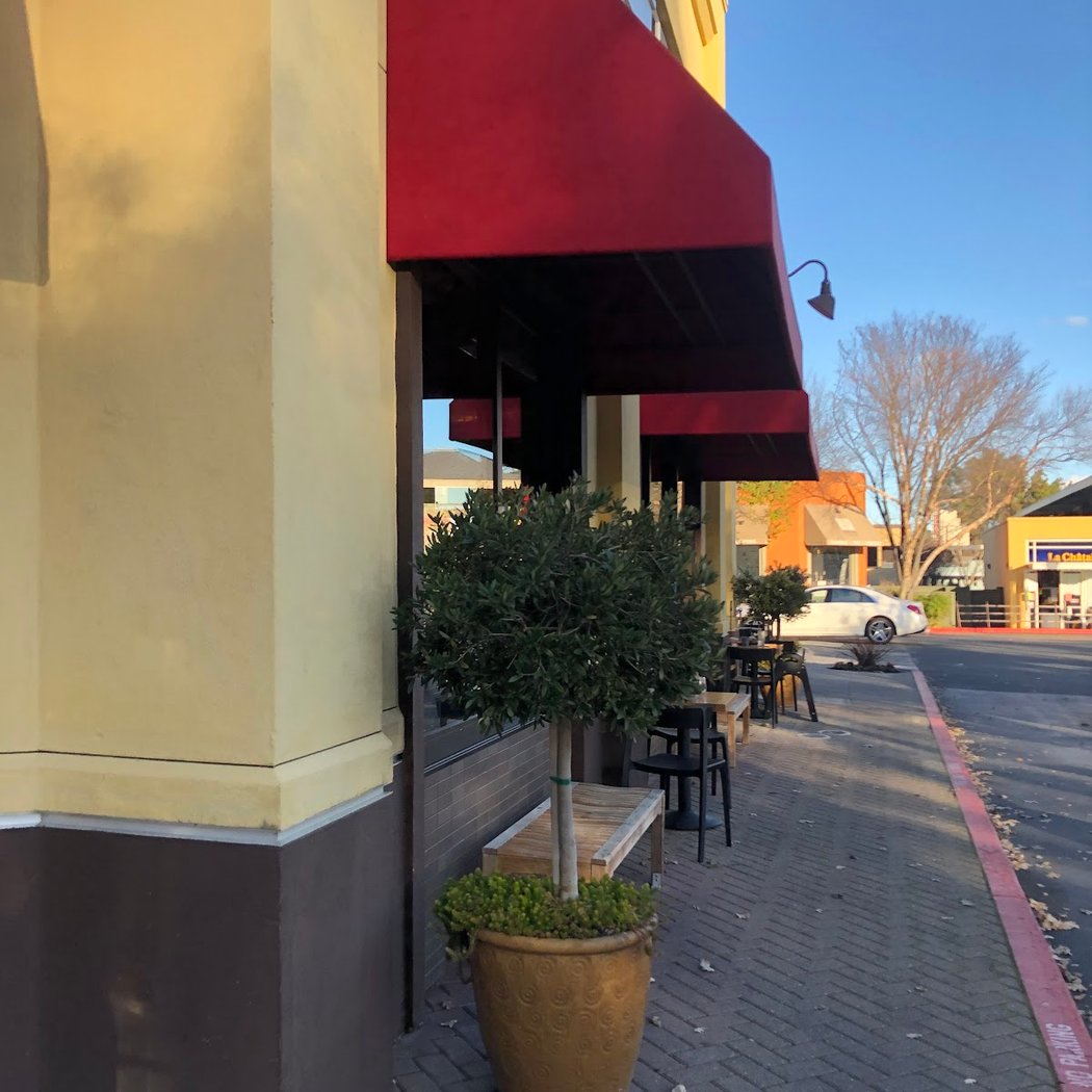 Roam Artisan Burgers 2