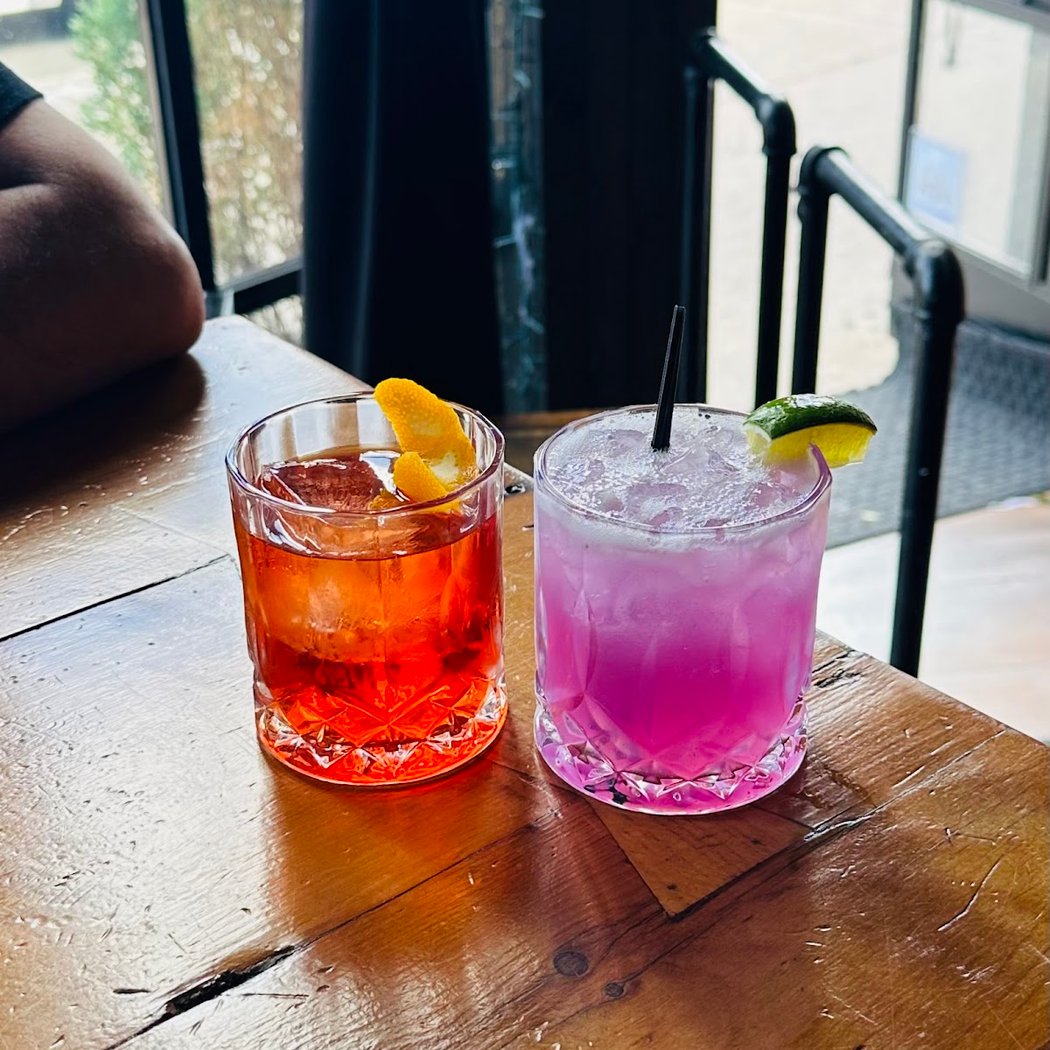 Rogue Bar 1