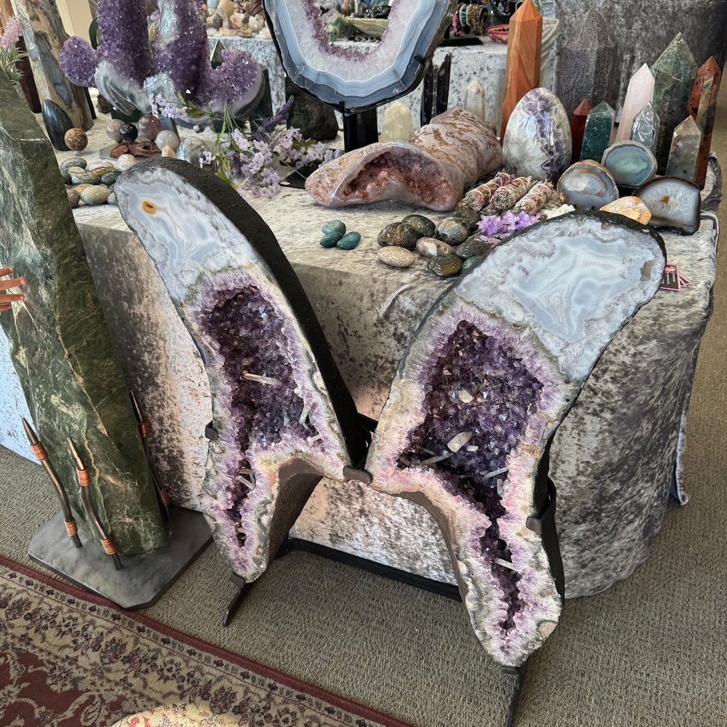 His & Her Rocks Gallery 1