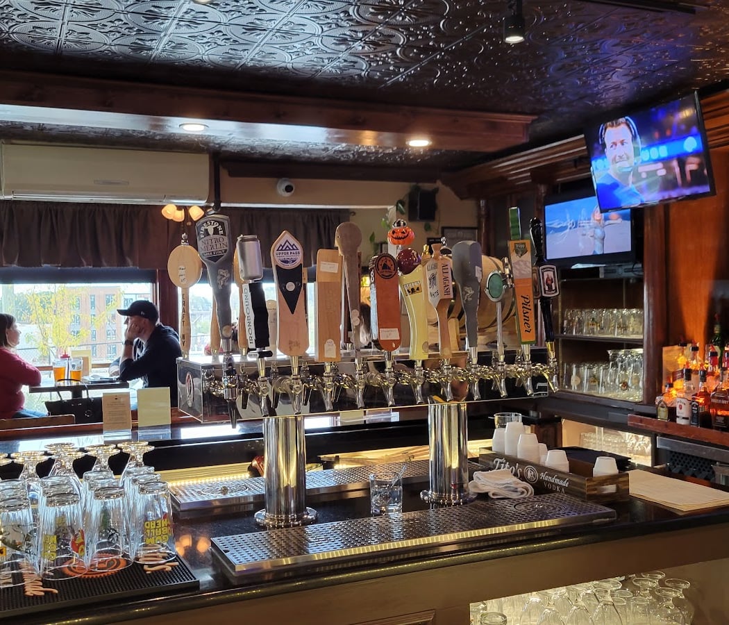 Bridge View Tavern 2
