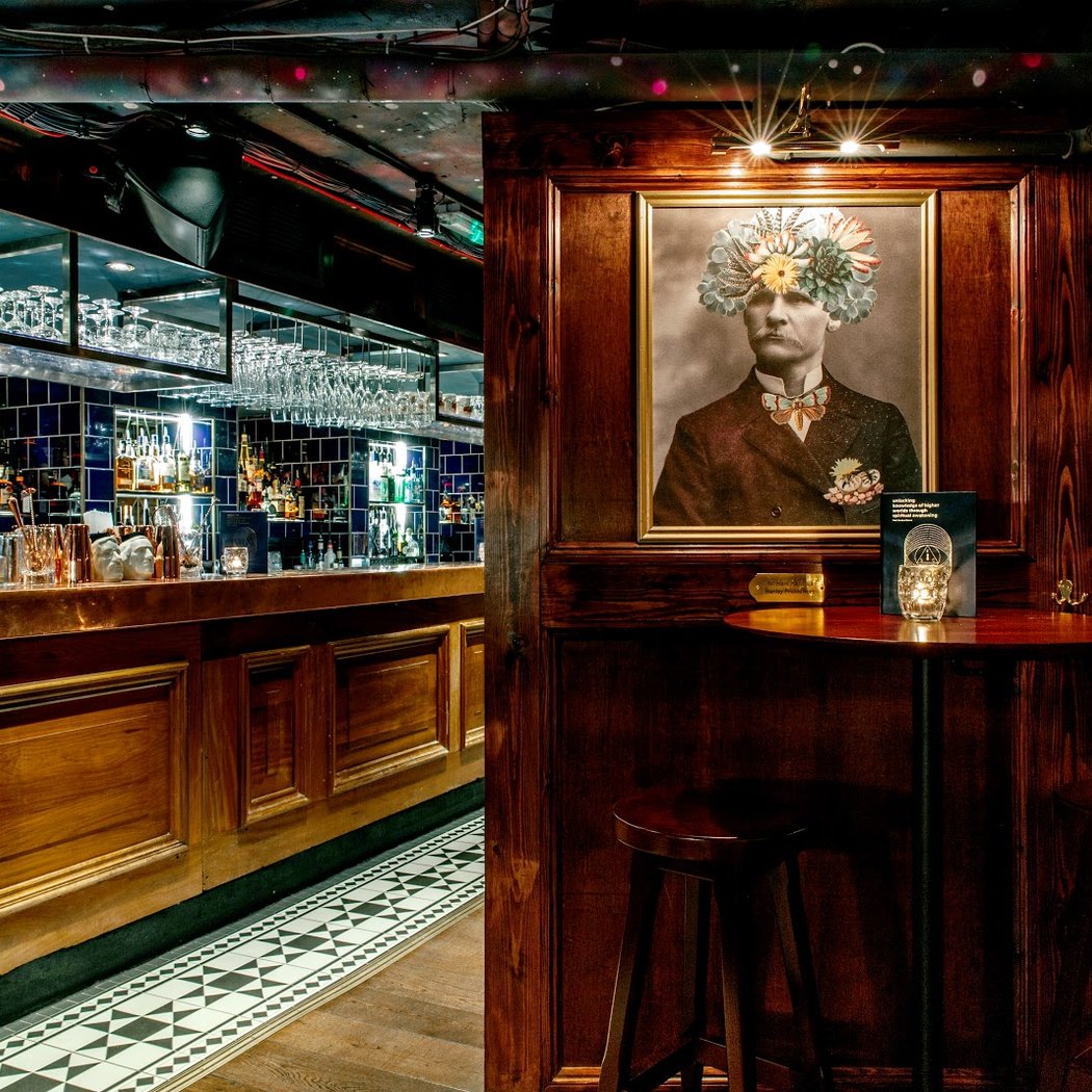 The Escapologist - Cocktail Bar in Covent Garden 1