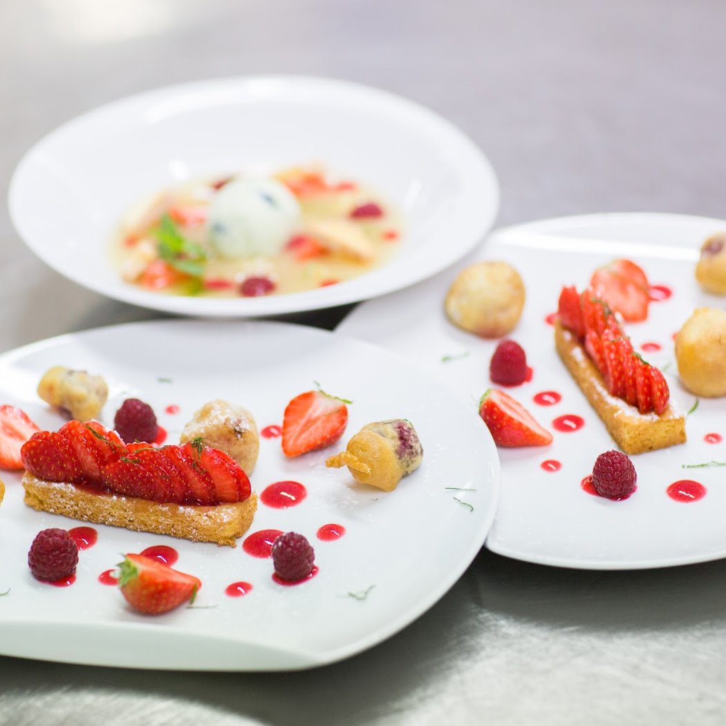 Manoir'Hastings, Restaurant,Hotel 1