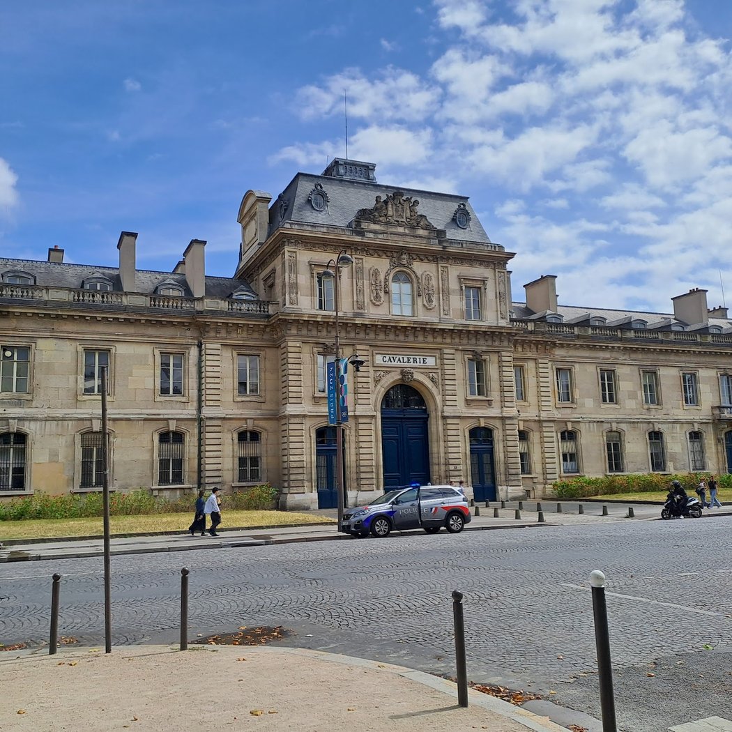 Balades in PARIS with the bus 28 3