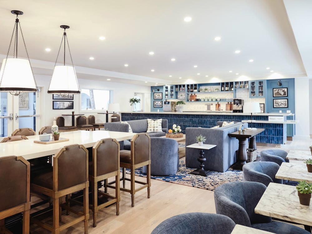 Wine and Wellness- Passport To Dry Creek Valley and The Lounge At Healdsburg 1