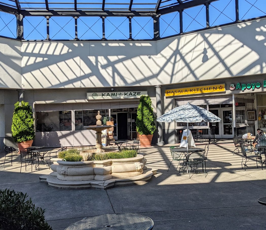 Montecito Plaza 2