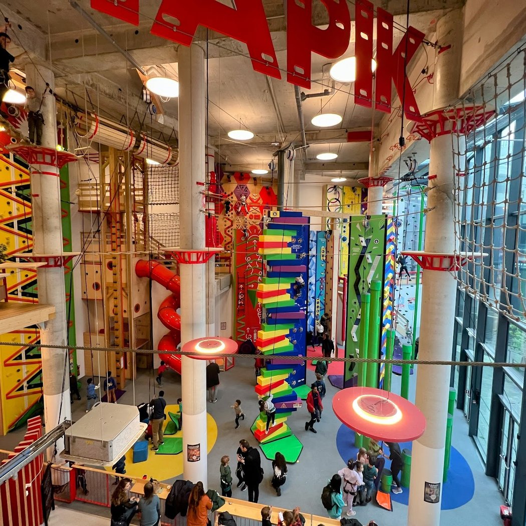 HAPIK Salle d'escalade 100% fun 3