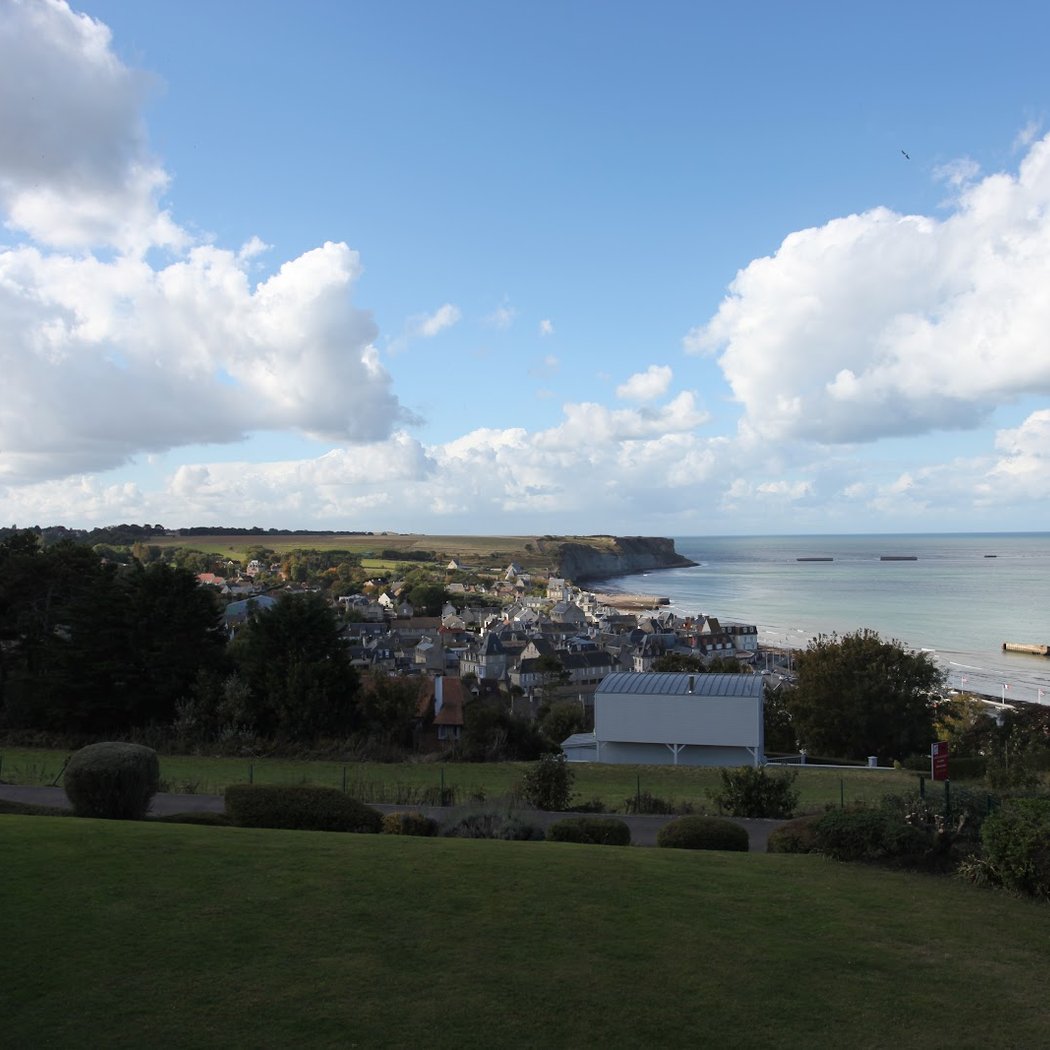 Arromanches 360° Circular Cinema 2