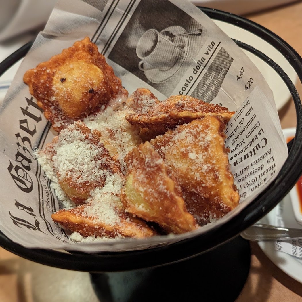 De La Torre's Trattoria 1