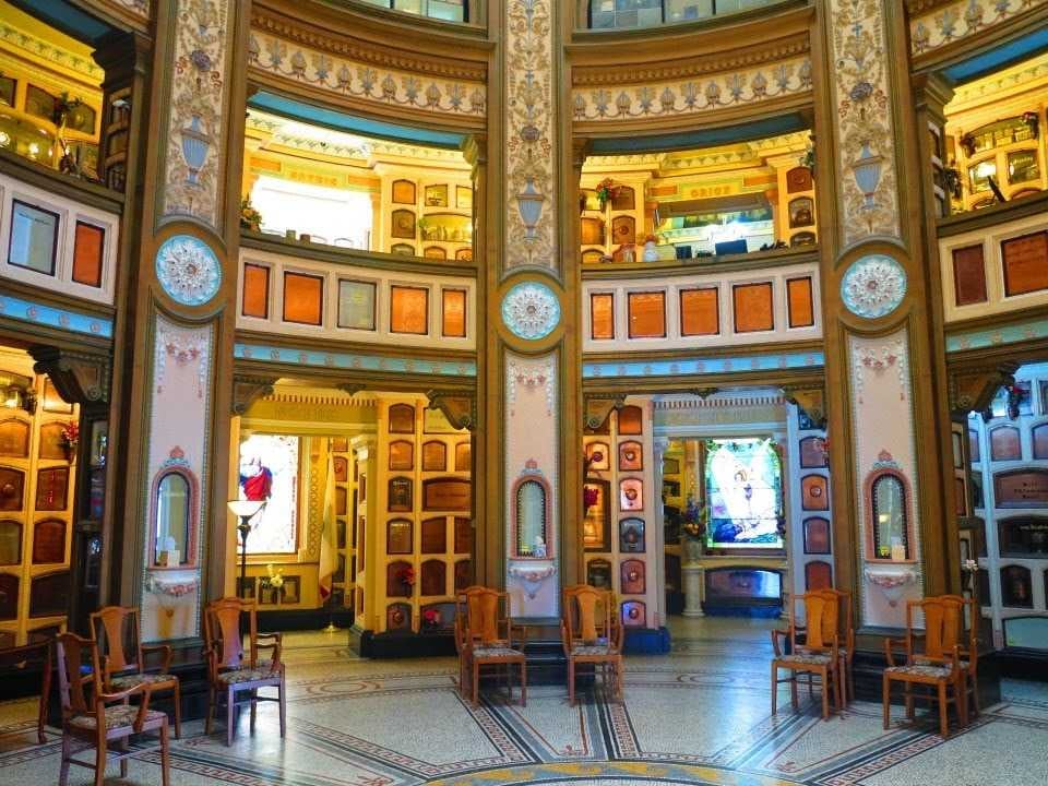 San Francisco Columbarium & Funeral Home 舊金山骨灰龕與殯儀館 3