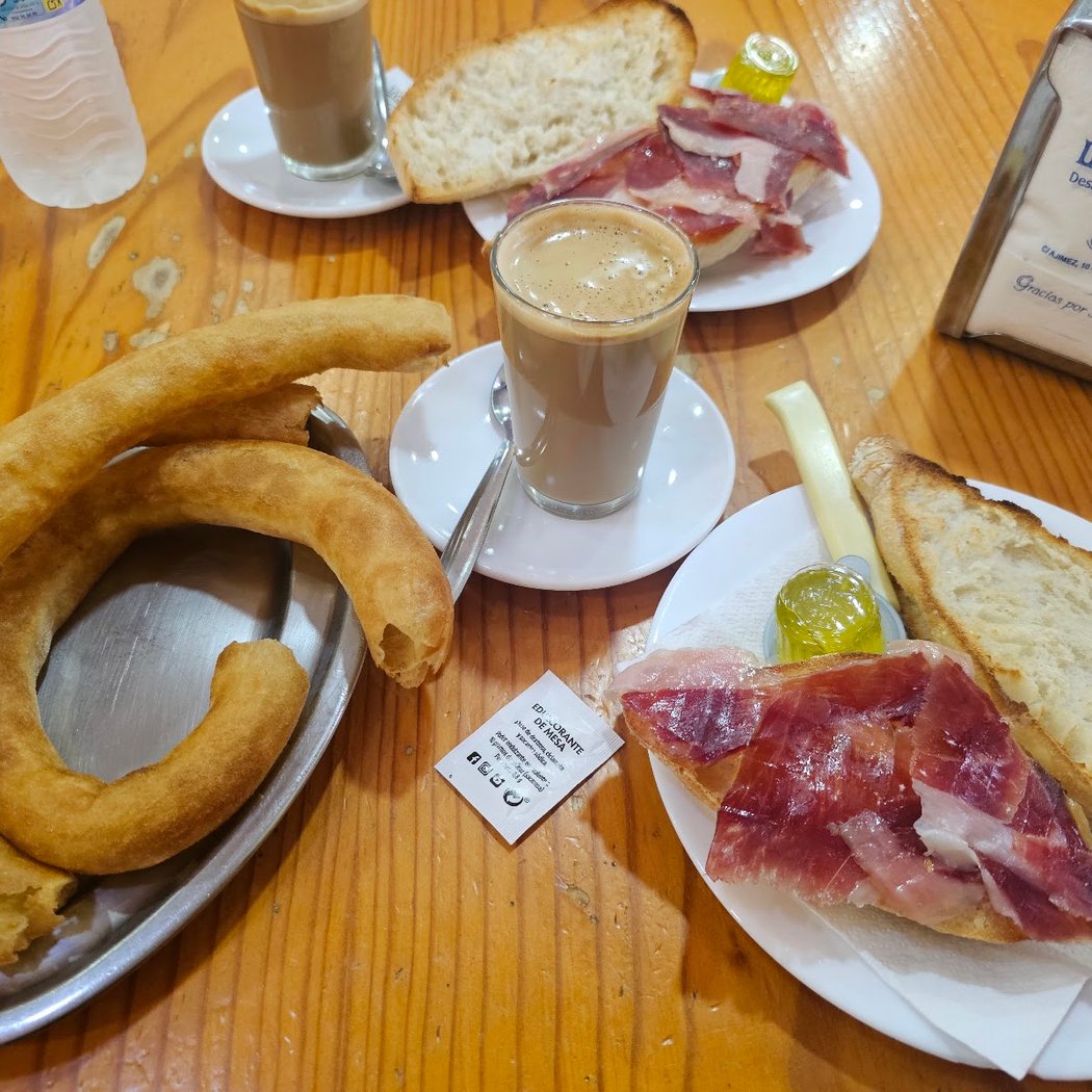 Cafetería La Misma 3