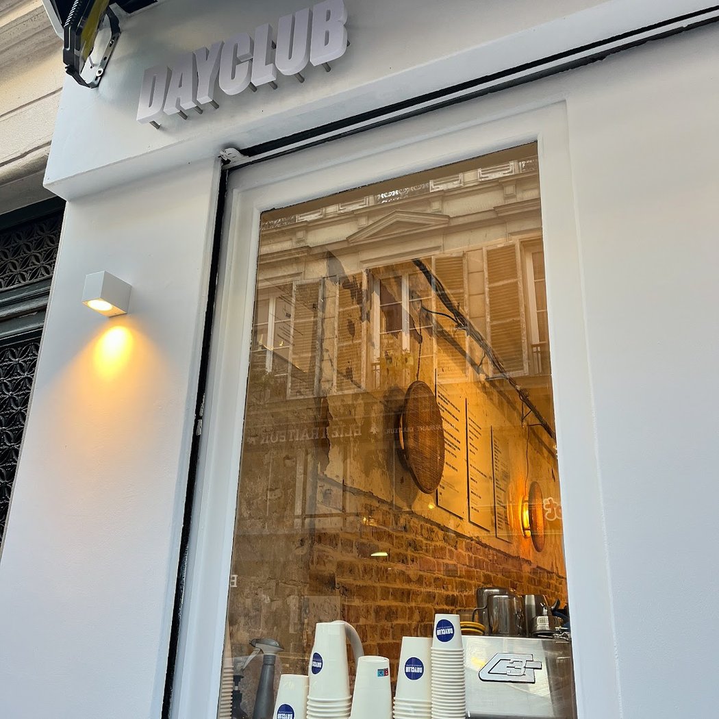 DAYCLUB SANDWICH & COFFEE 2