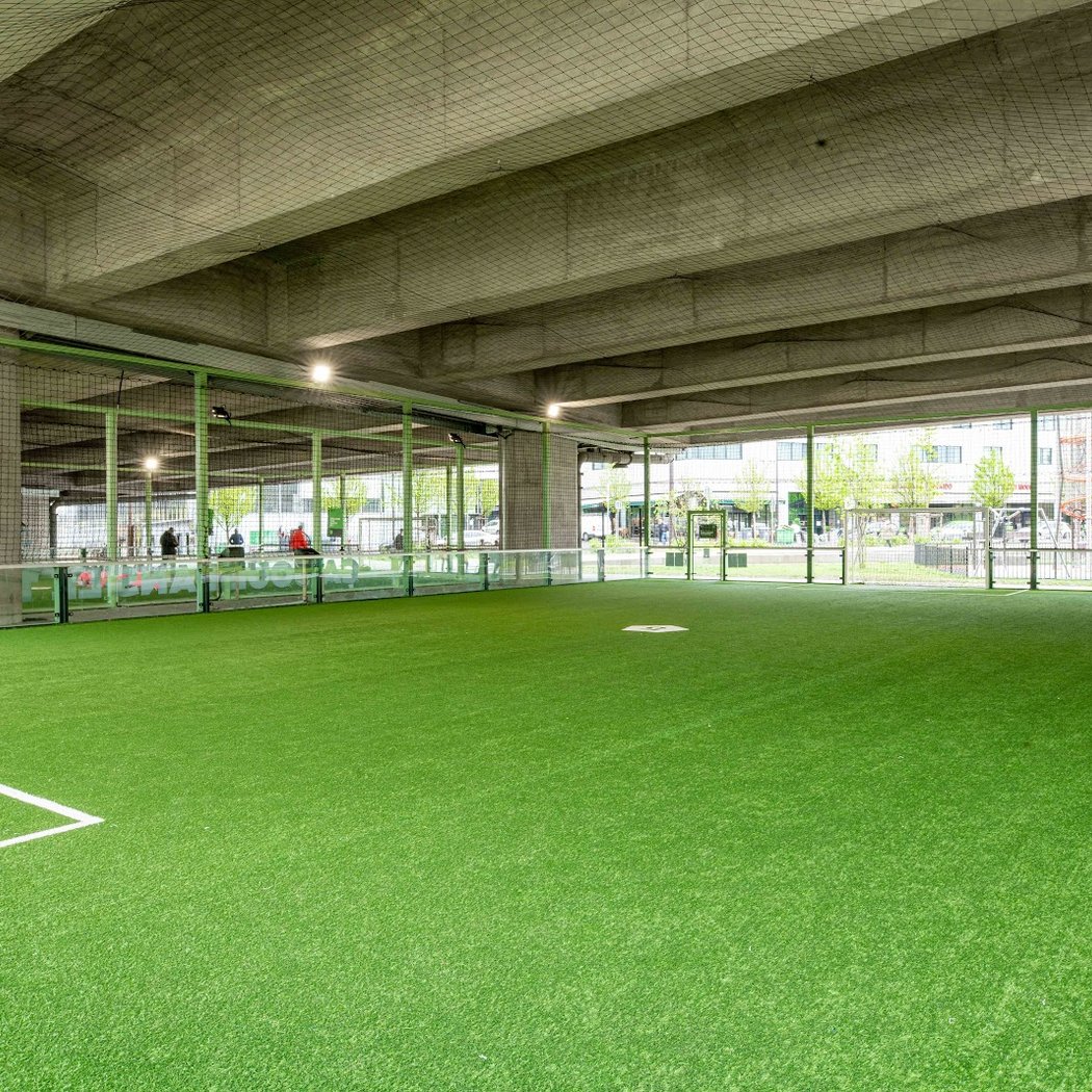 Rencontre des joueurs pour un foot5 2