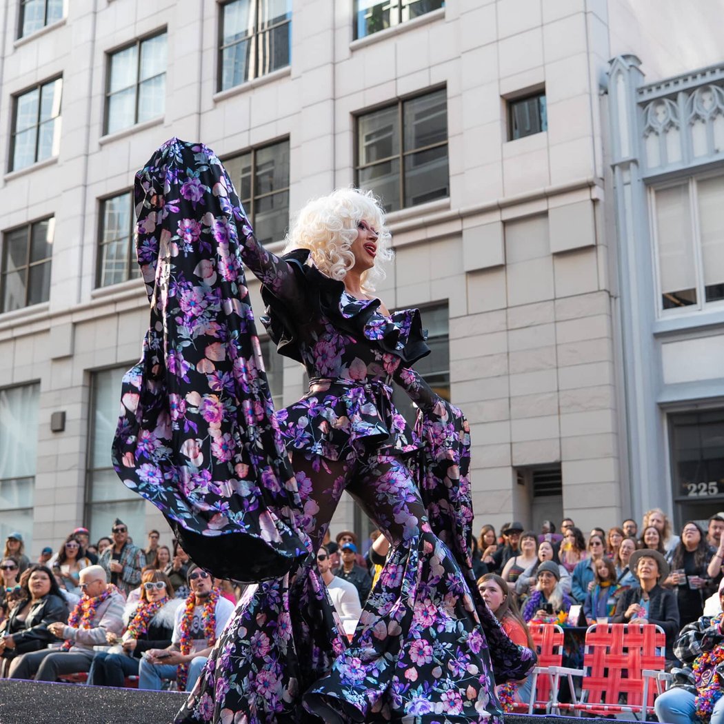 Drag Me Downtown 3