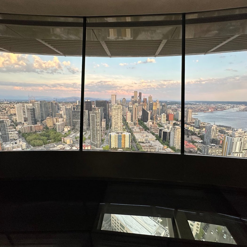 Space Needle 3