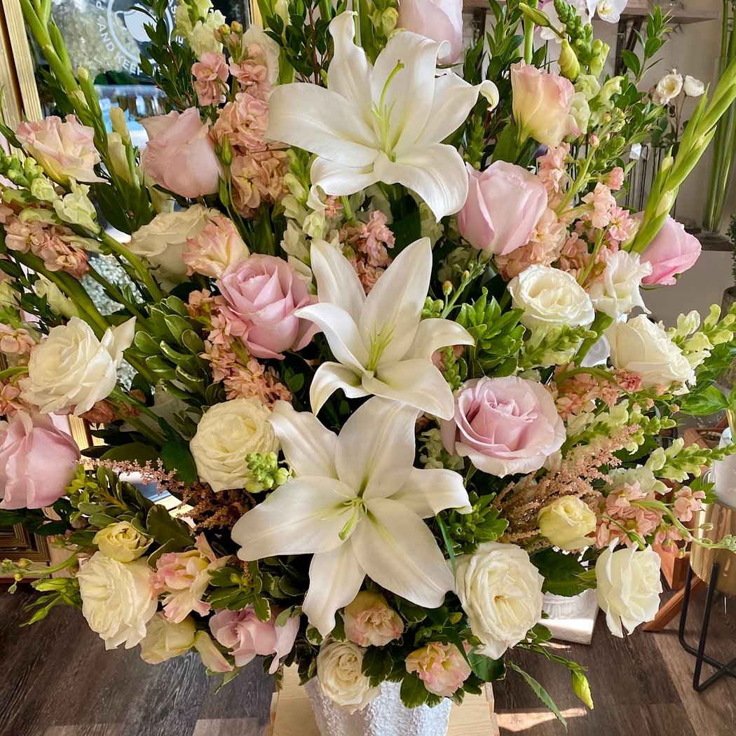 Emmanuel (Dios Con Nosotros) Flowers, Party, & Gift Shop 1