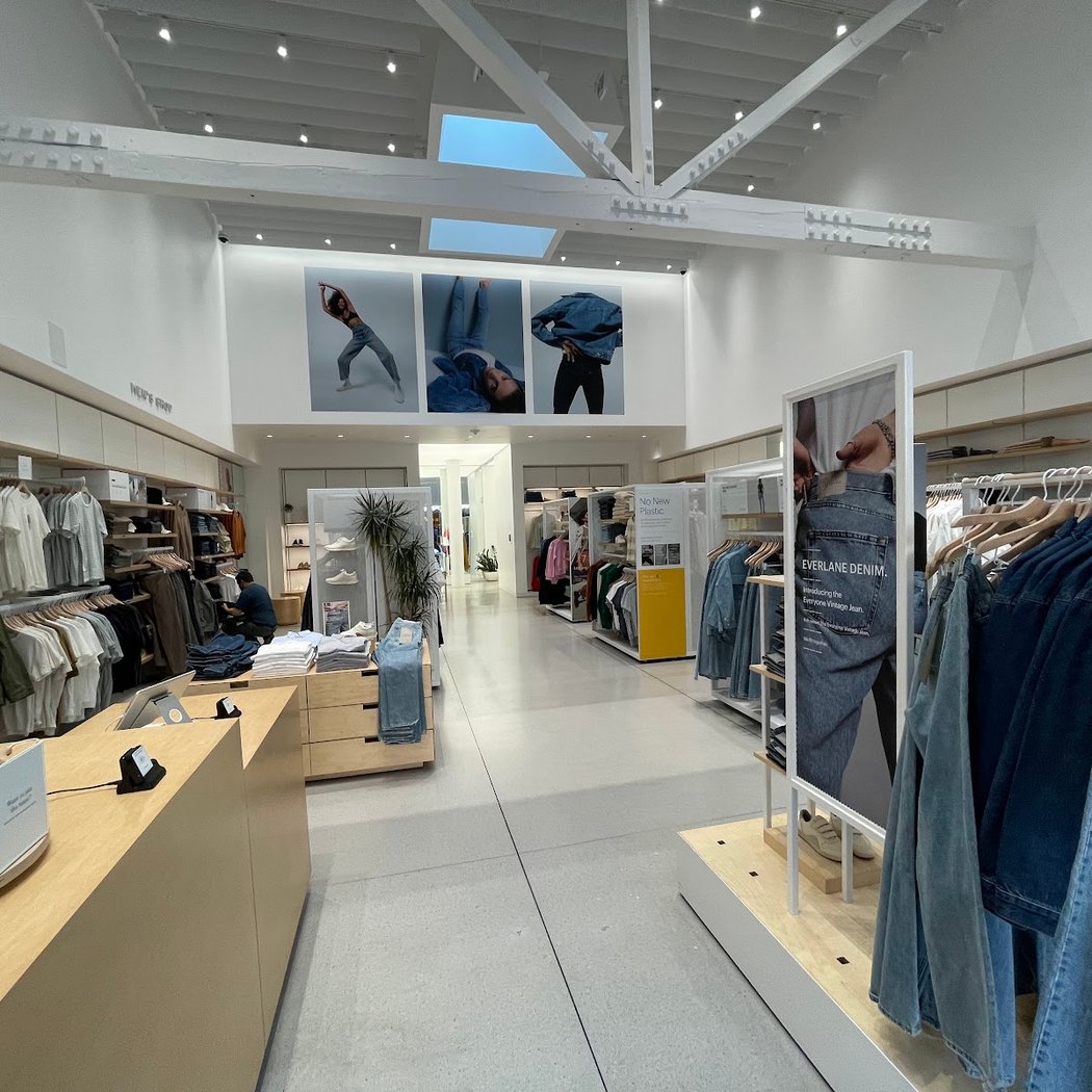 Everlane 1