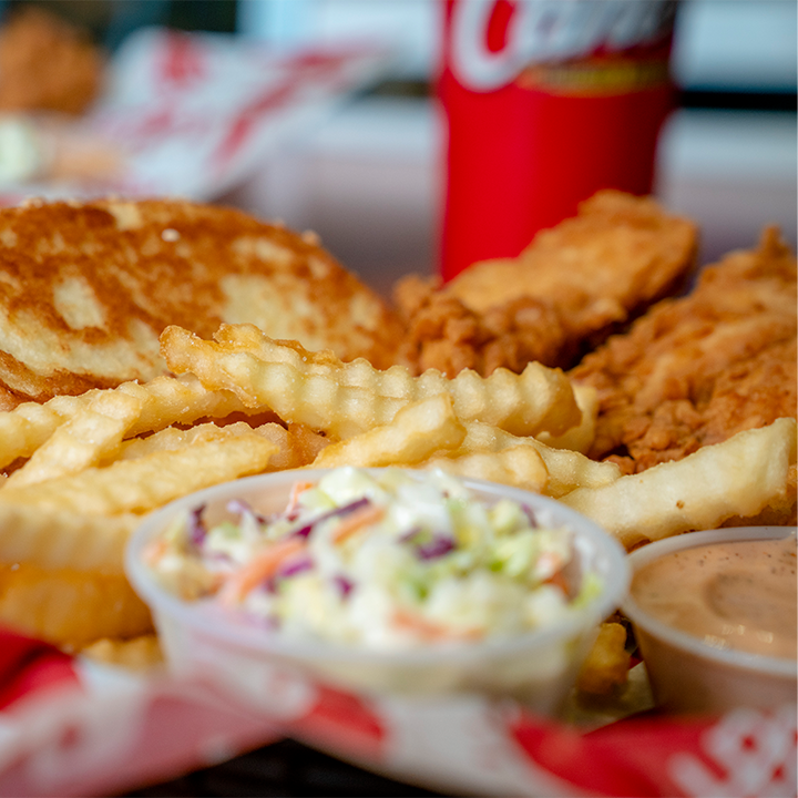 Raising Cane's Chicken Fingers 3