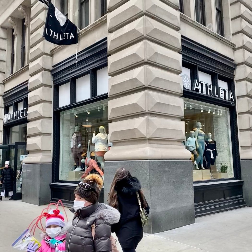 Athleta 2