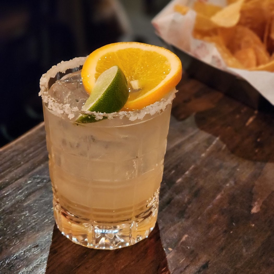 Dos Caminos 1