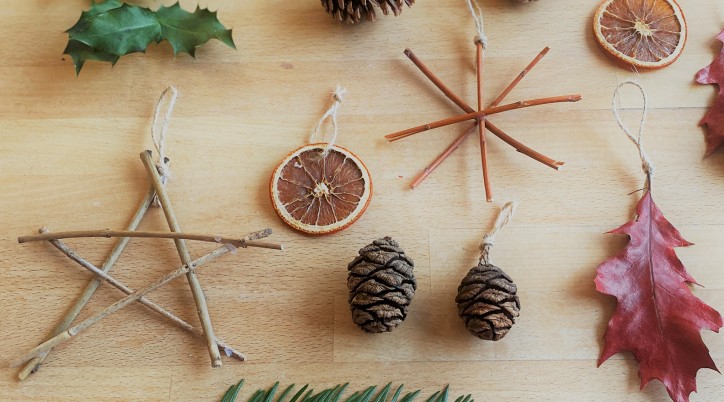 Atelier de fabrication de décorations de Noël au naturel 1