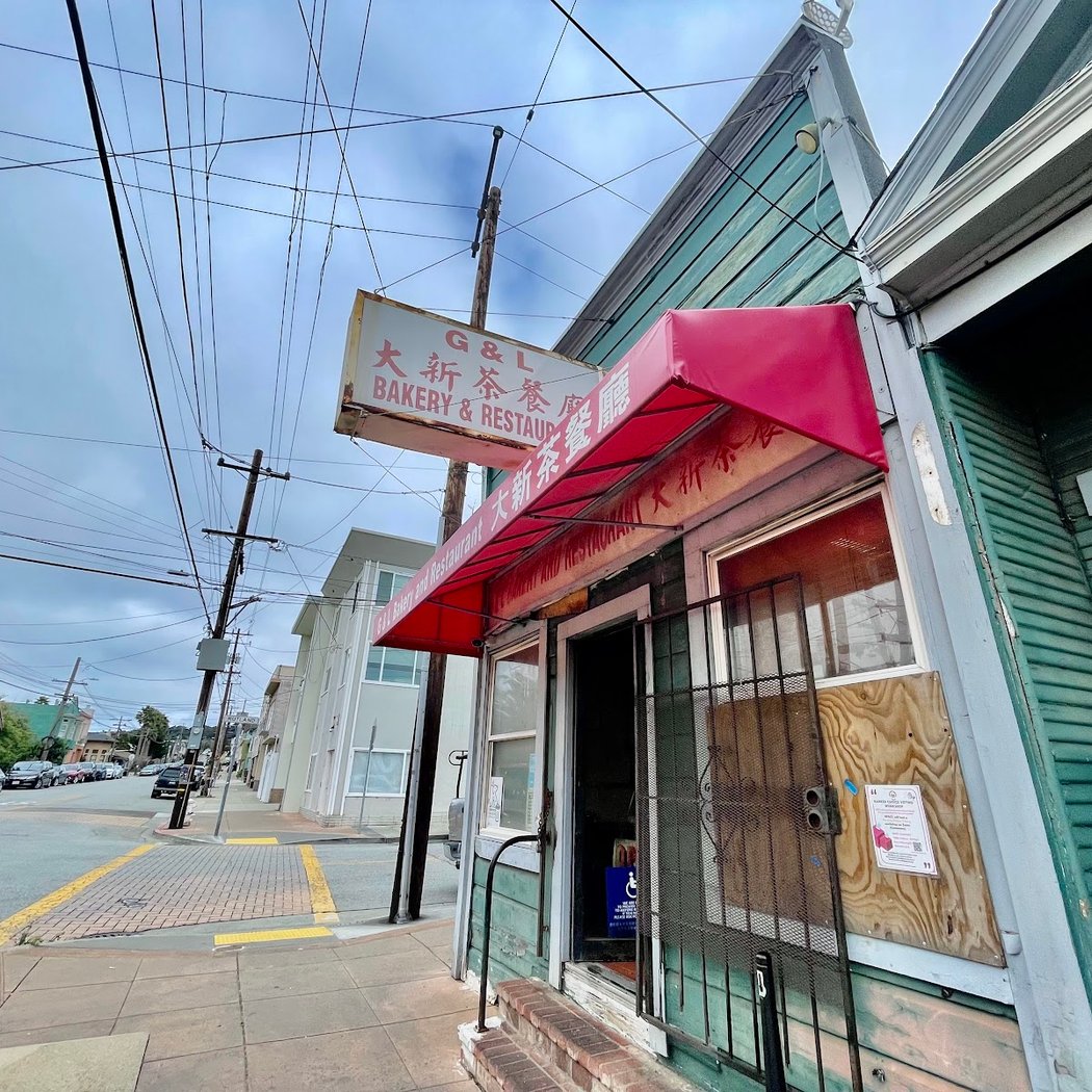 G & L Bakery & Restaurant 2