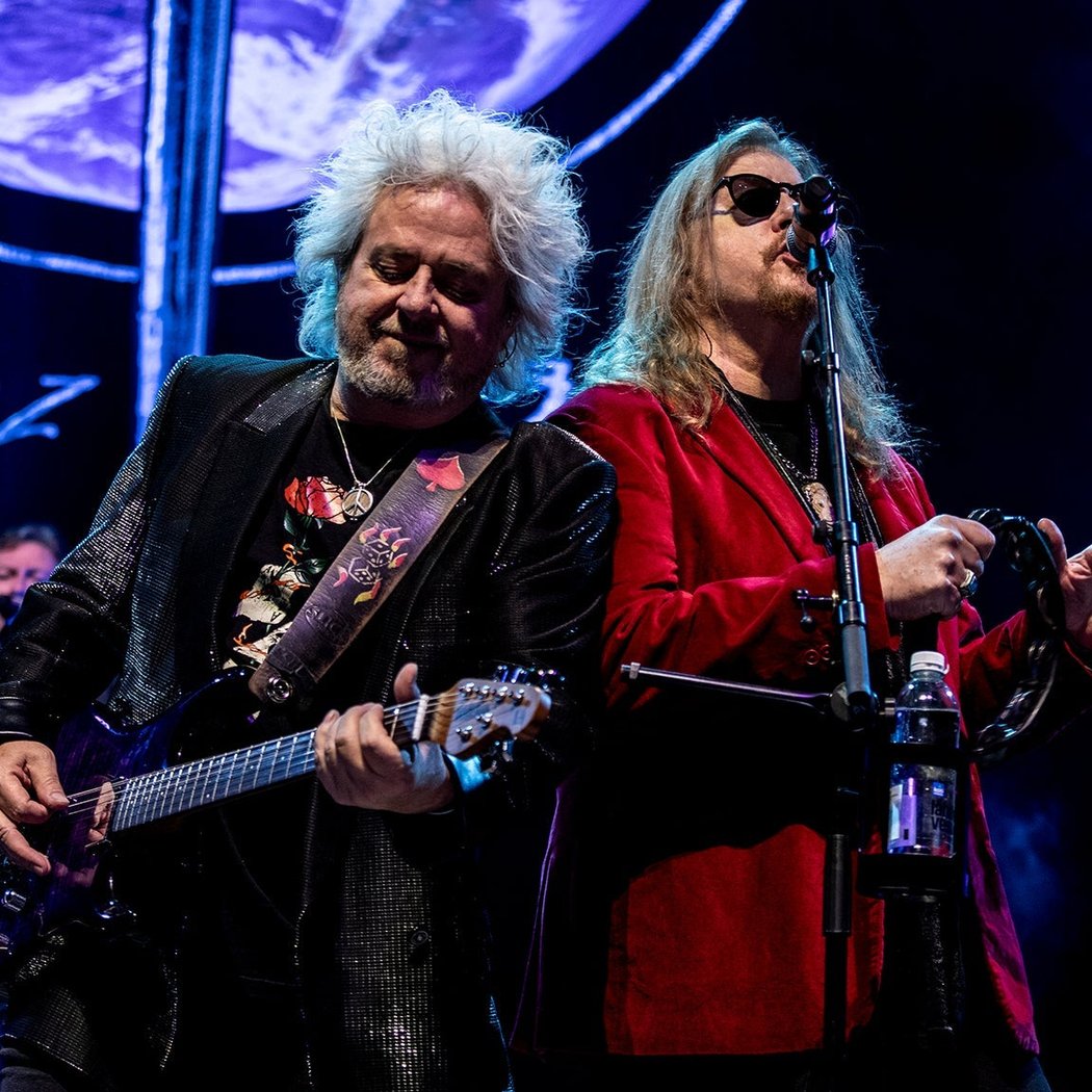 TOTO + Christopher Cross + The Romantics 1