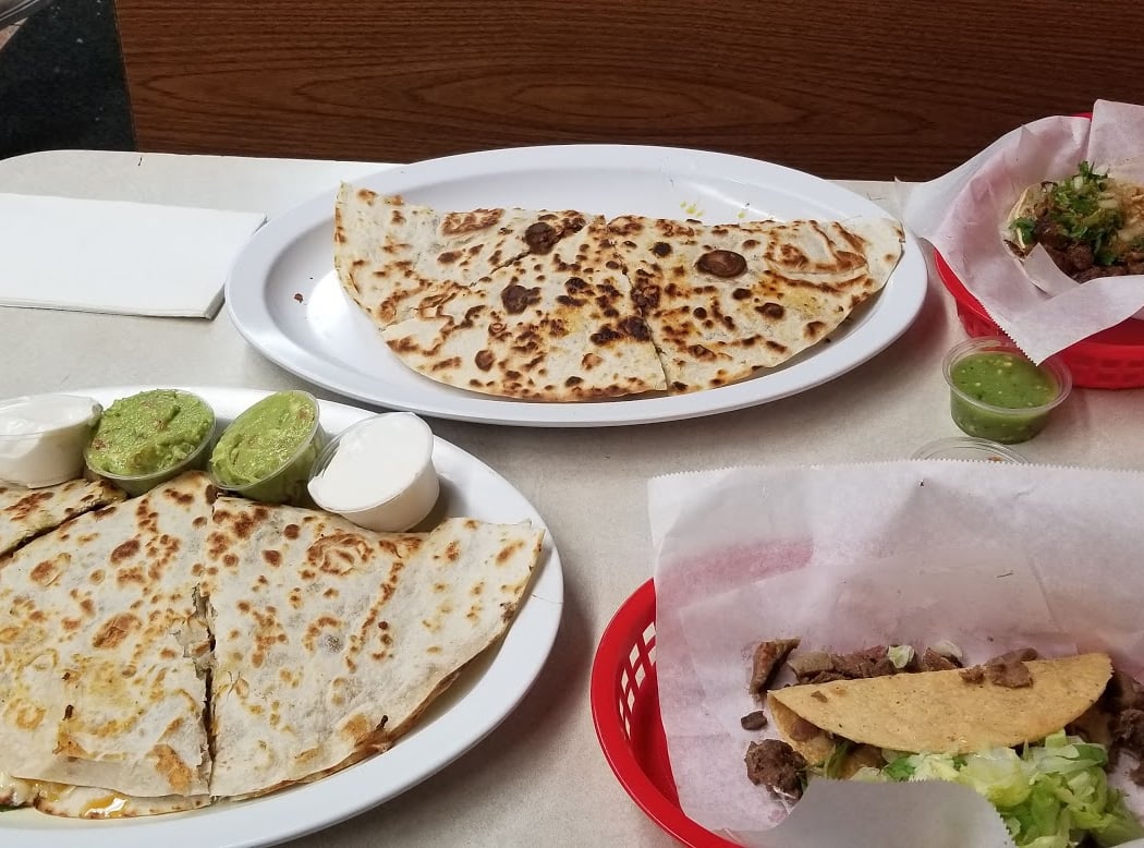 Taqueria El Farolito 2