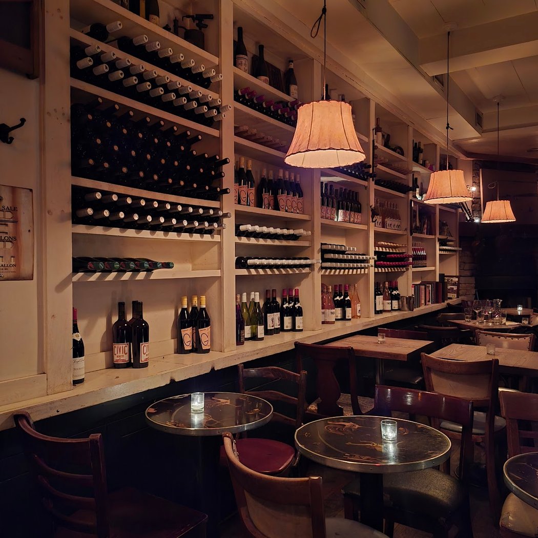 Black Mountain Wine House 3