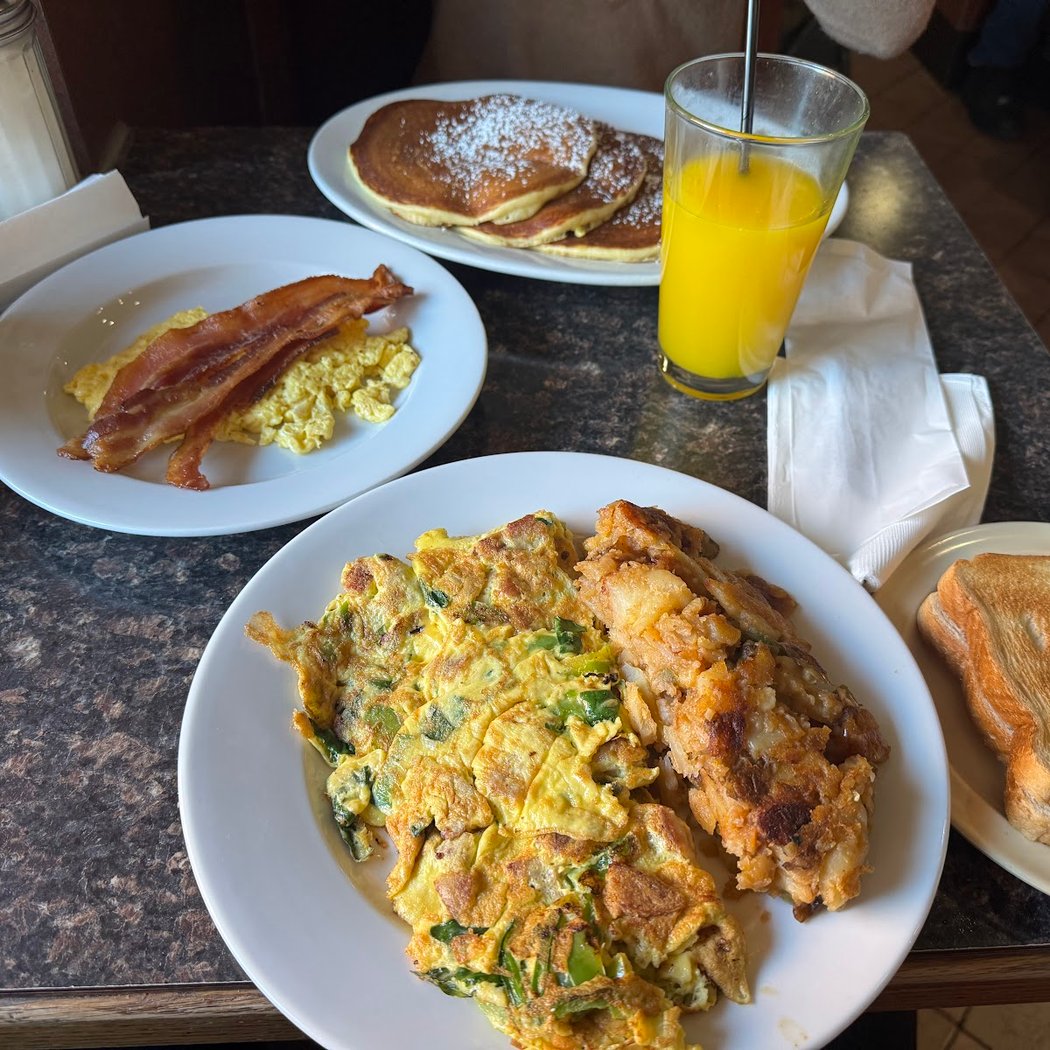 Sunset Park Diner & Donuts 3