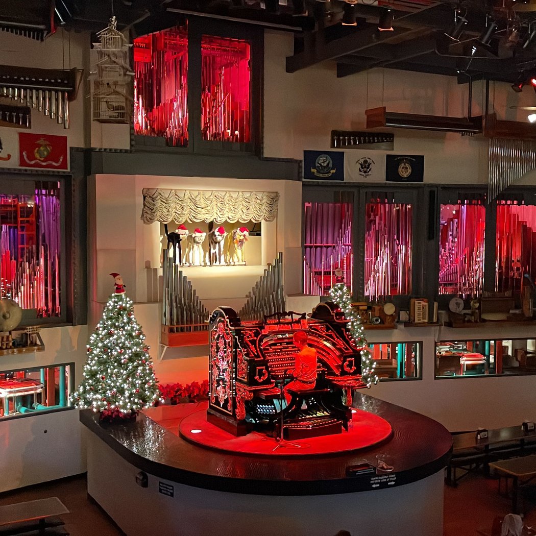 Christmas in July Food Drive & Live Wurlitzer Concerts 1