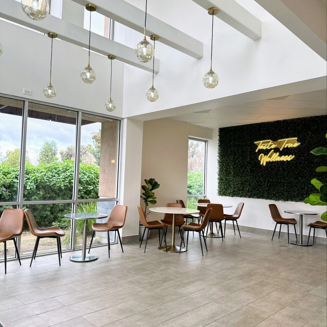 RĀW Superfood Café | San Jose 2