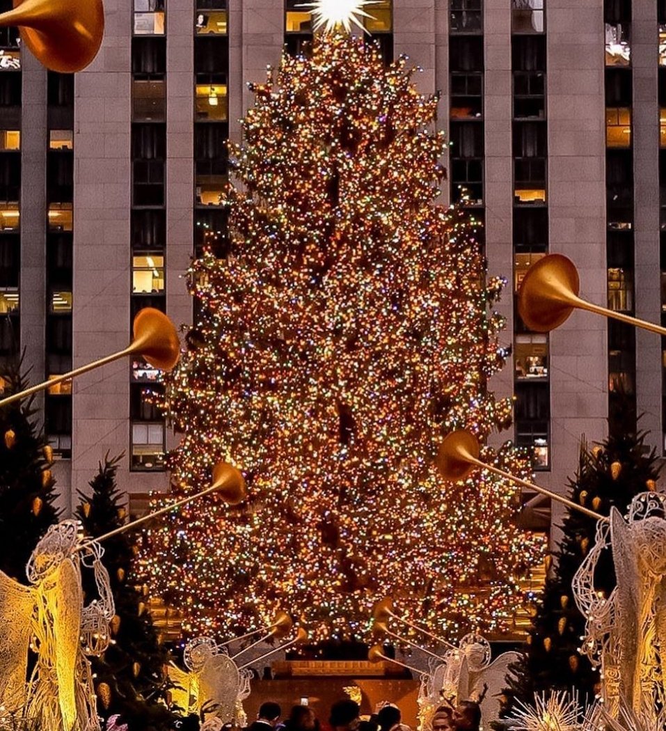 Rockefeller Christmas Tree Lighting 1