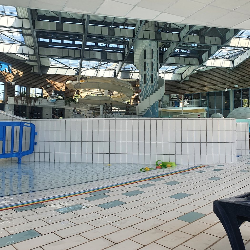 Jules Verne Pool 3