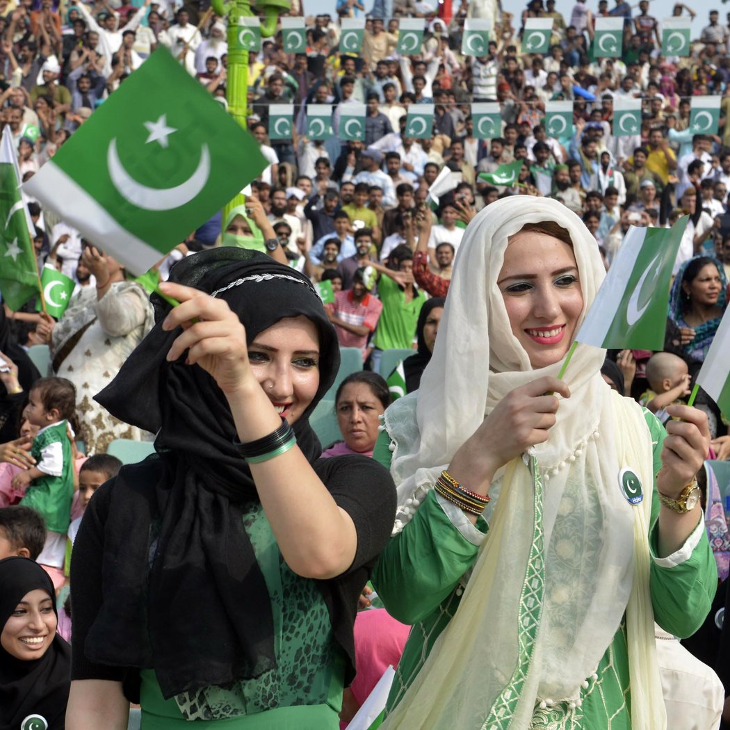 Islamabad HEAT with JASHAN E AZADI 3