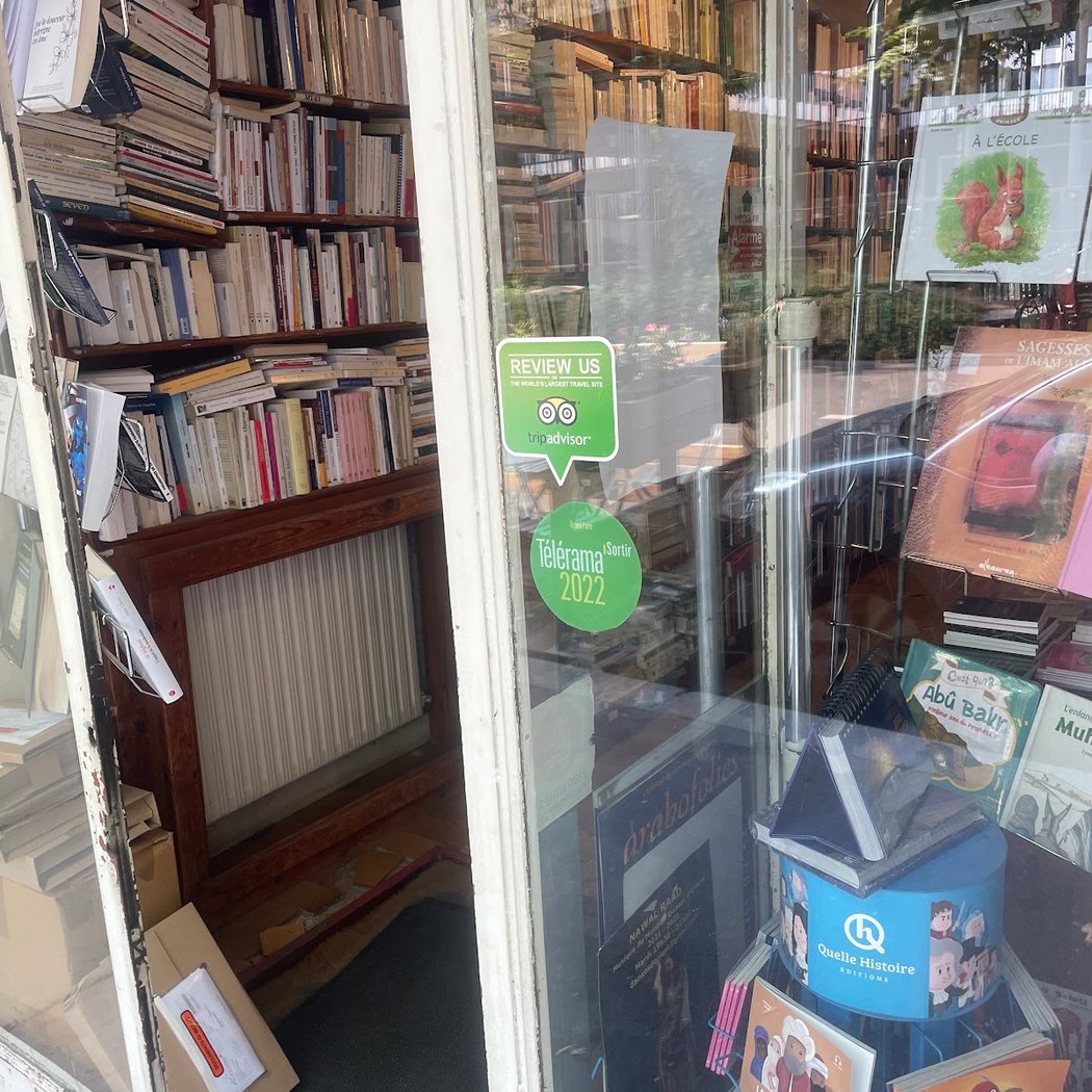 Bookstore of the East 3