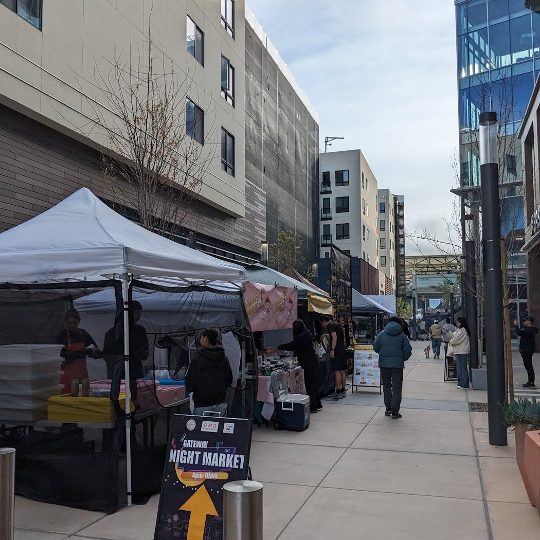 Milbrae Gateway Night Market 2