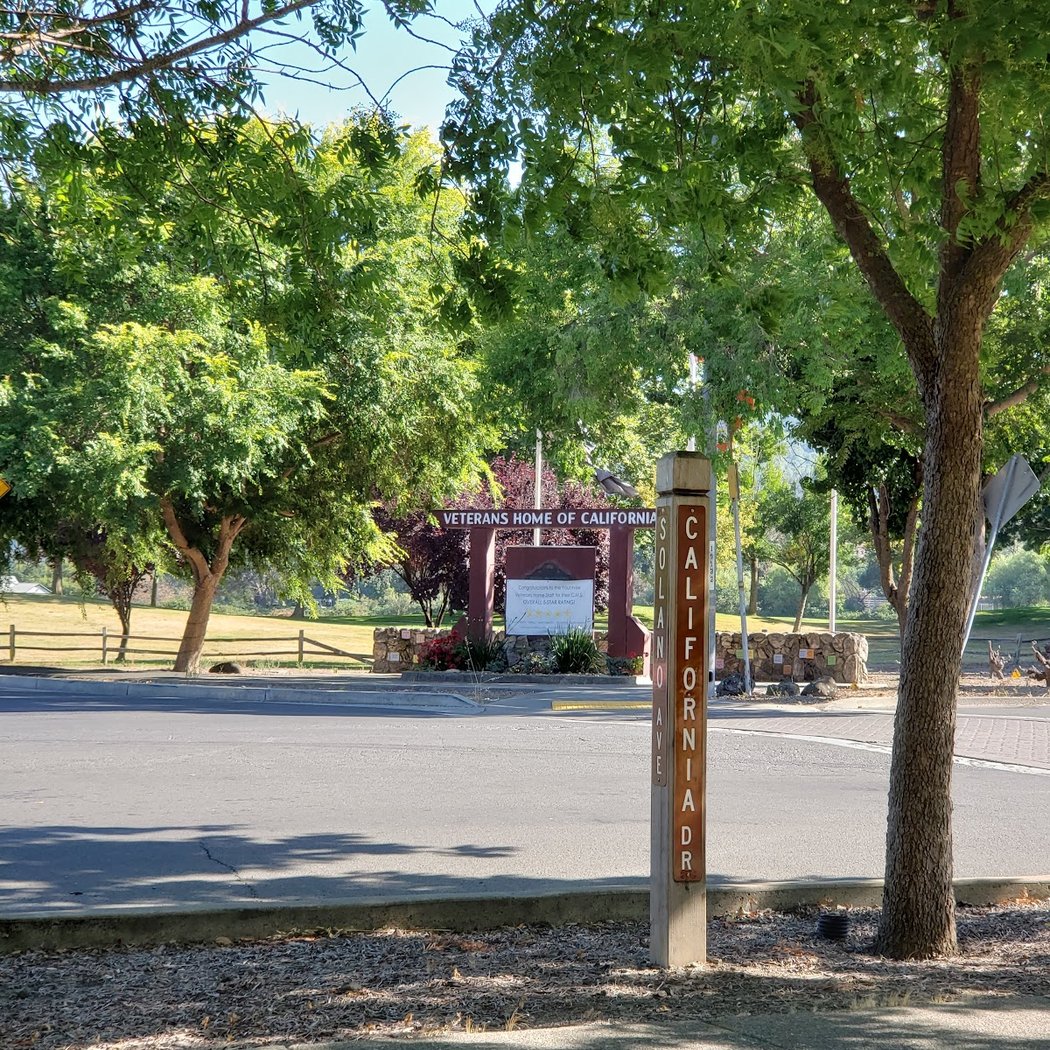 Napa Valley Vine Trail Trailhead at Veterans Home 3