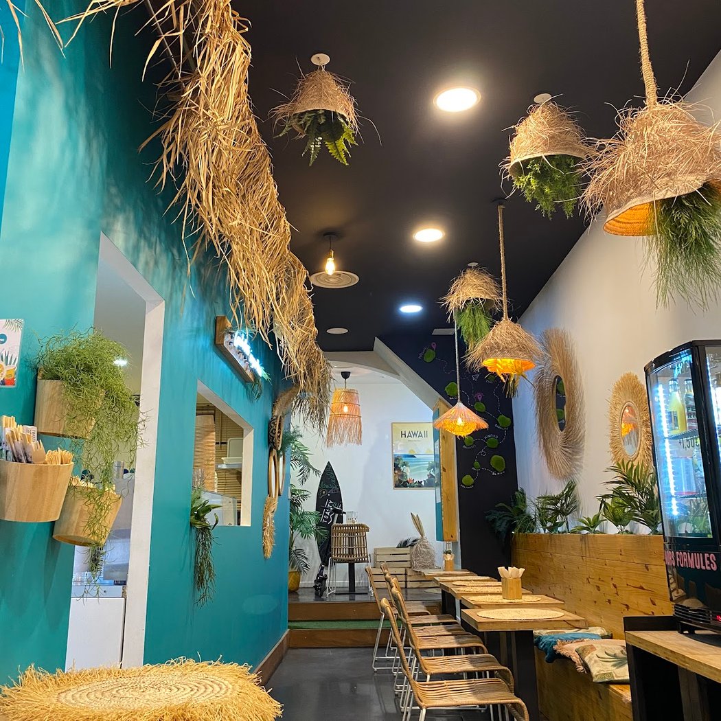 TOASTY POKE MARSEILLE "Toasts & Poké bowls" 2