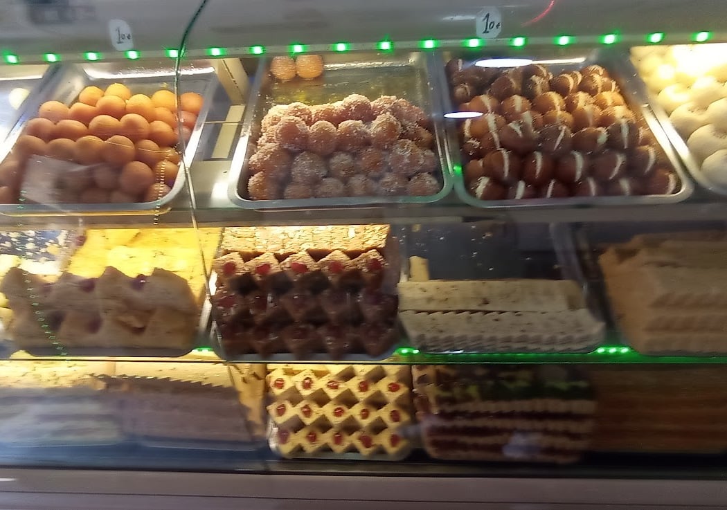Labbaik Sweets & Bakers 3