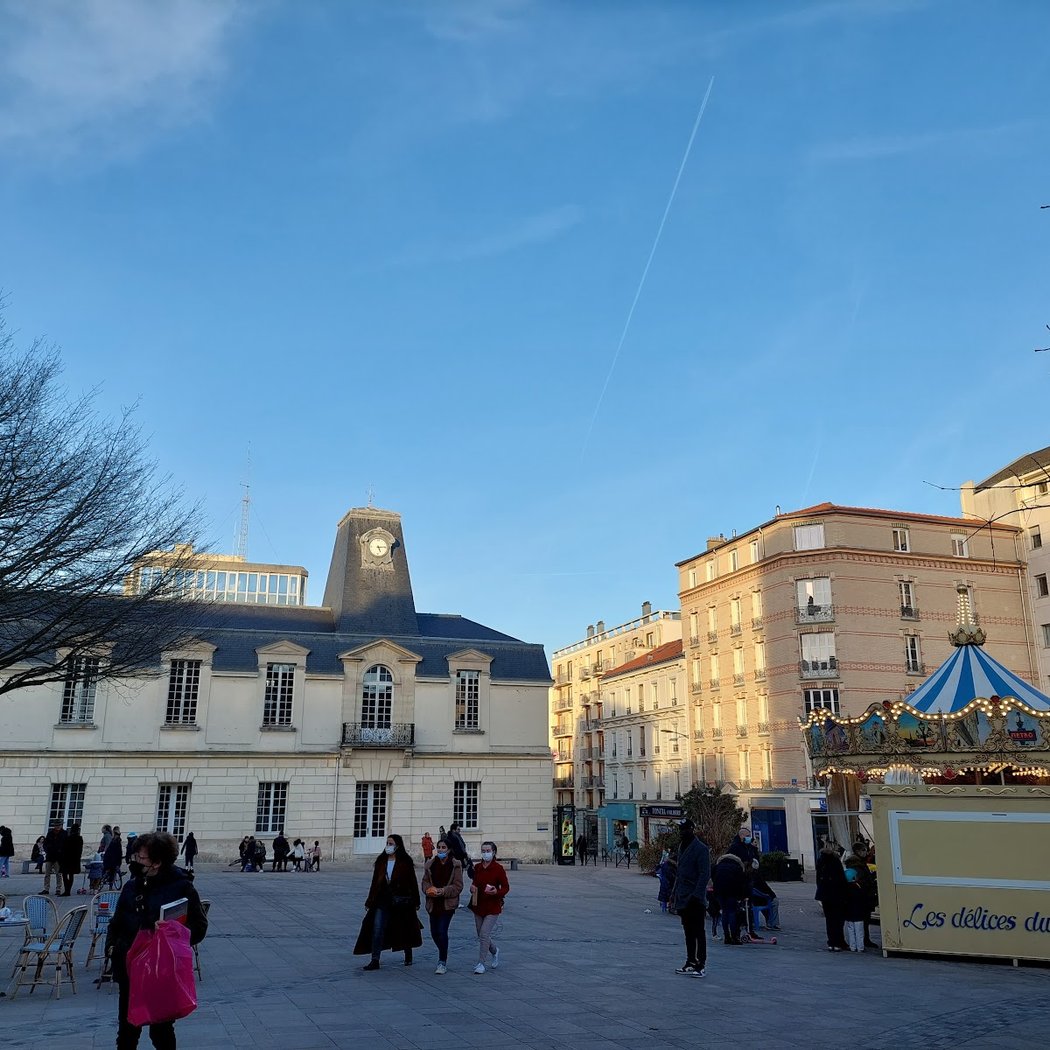 Clamart 4