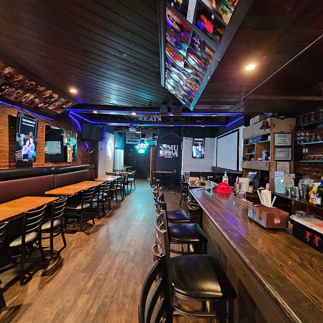 Keats Bar 3