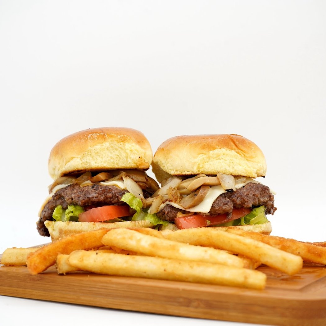 Moe'z Famous Cheesesteaks 2