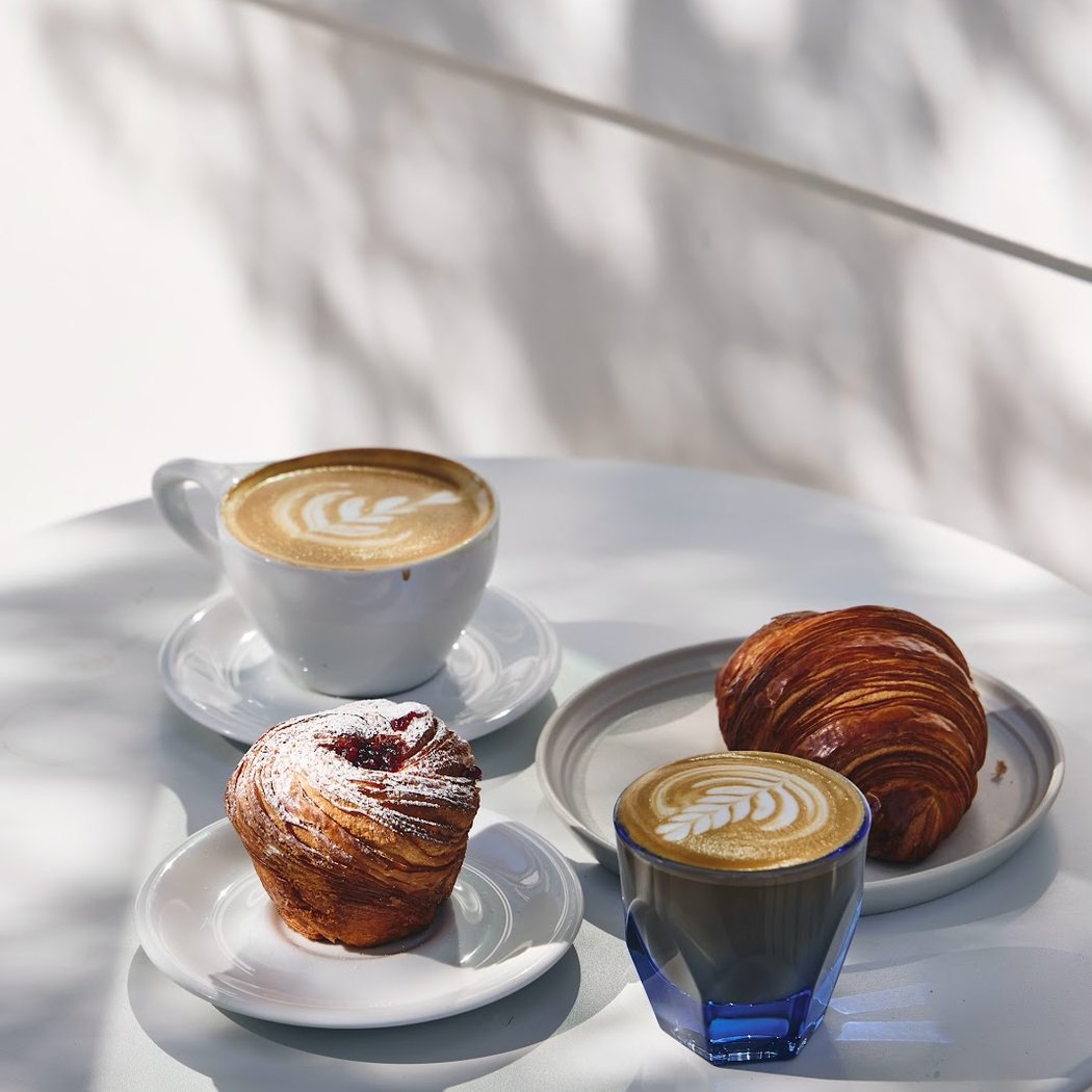 CoffeeShop | Bakery + Micro-Roastery 1