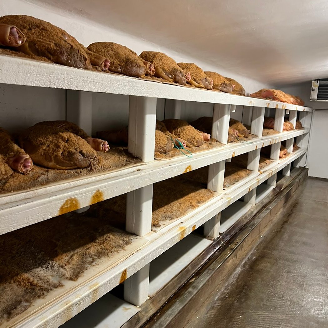 Pierre IBAIALDE - Artisan du jambon à Bayonne 4