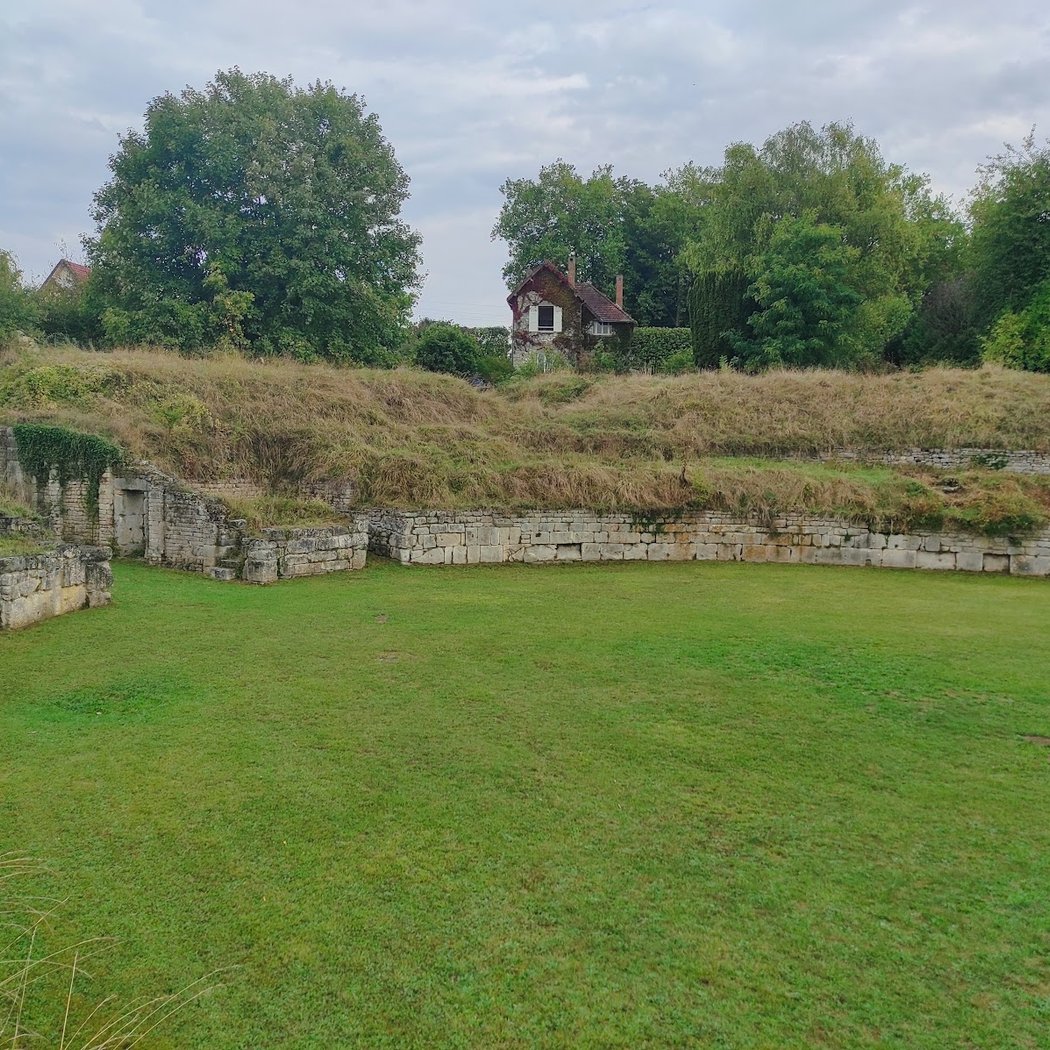 Arênes de Senlis 3