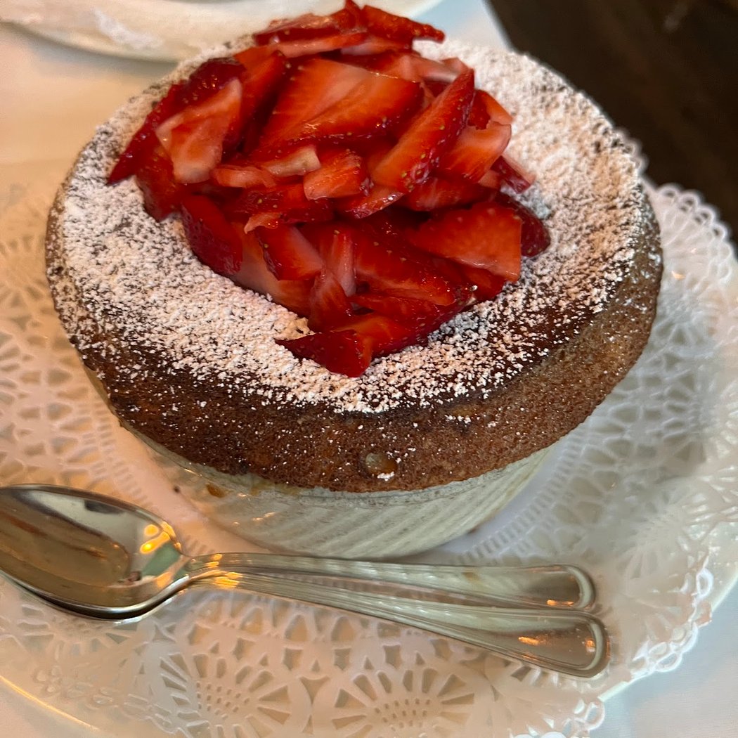 Cafe Jacqueline 1